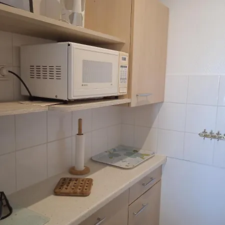 Saint-hilaire-de-riez, 2 Pieces, 4 Personnes - Fr-1-652-30 *